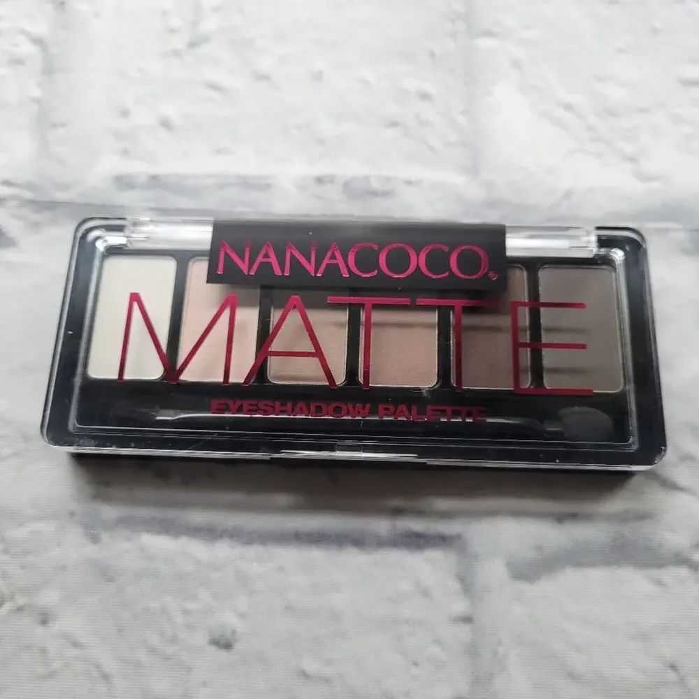 Nanacoco Matte Eyeshadow Palette